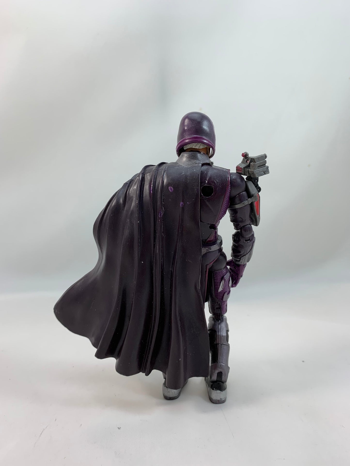 Toybiz X-Men Classics Comics MARVEL LEGENDS MAGNETO 2005 - Loose