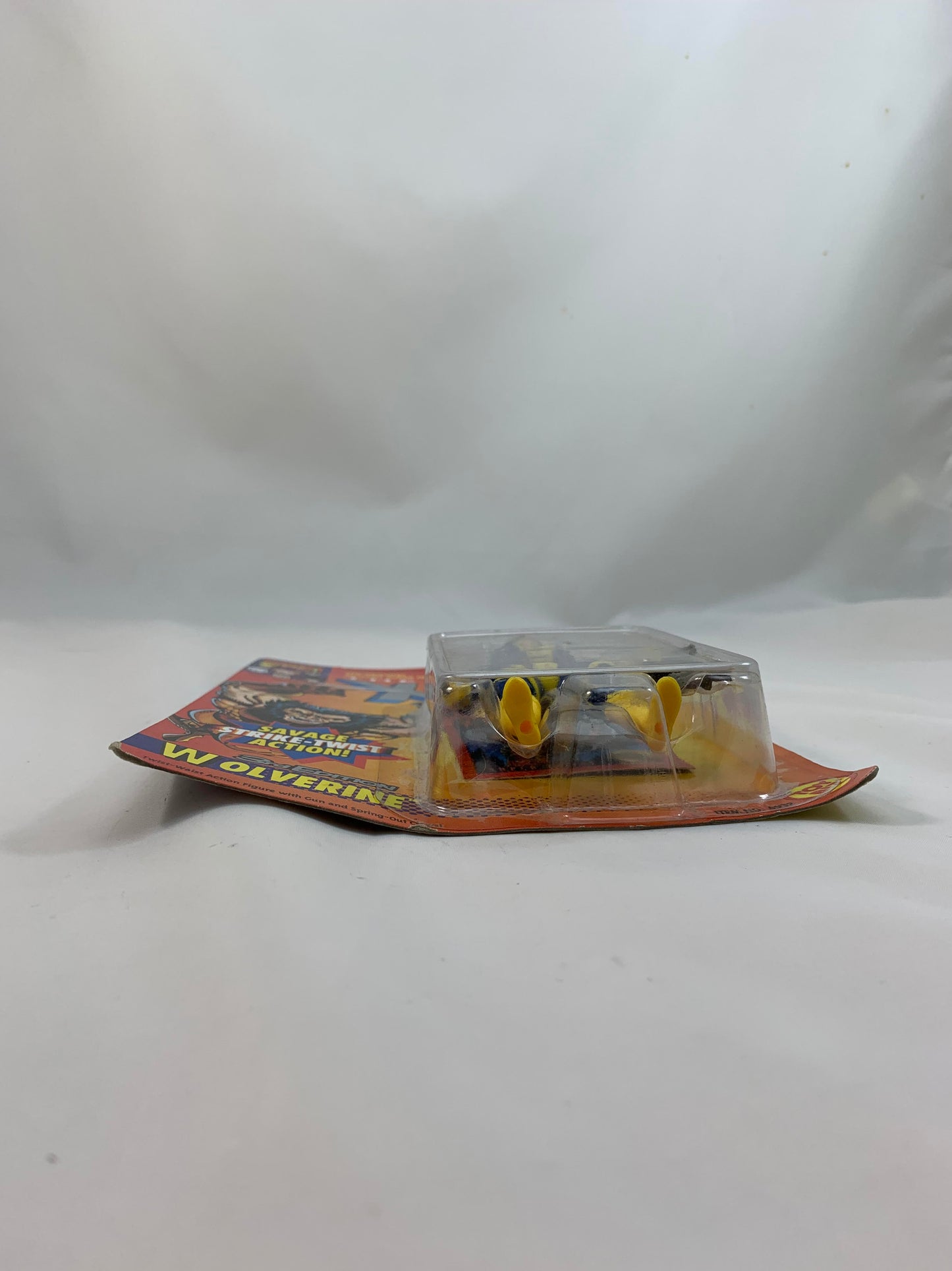 TOYBIZ Vintage Marvel XMEN THE UNCANNY WOLVERINE 3RD EDITION 1991 - MOC