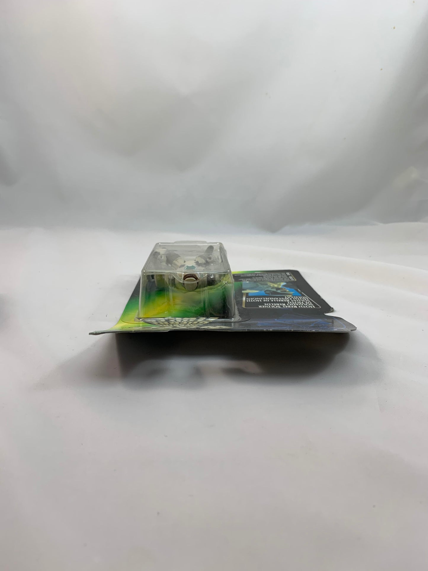 Kenner Hasbro Star Wars Power Of The Force 2 Tri Logo Green Card HOLOGRAM Hoth Rebel Soldier with Survival Backpack and Blaster Rifle 1998 - MOC