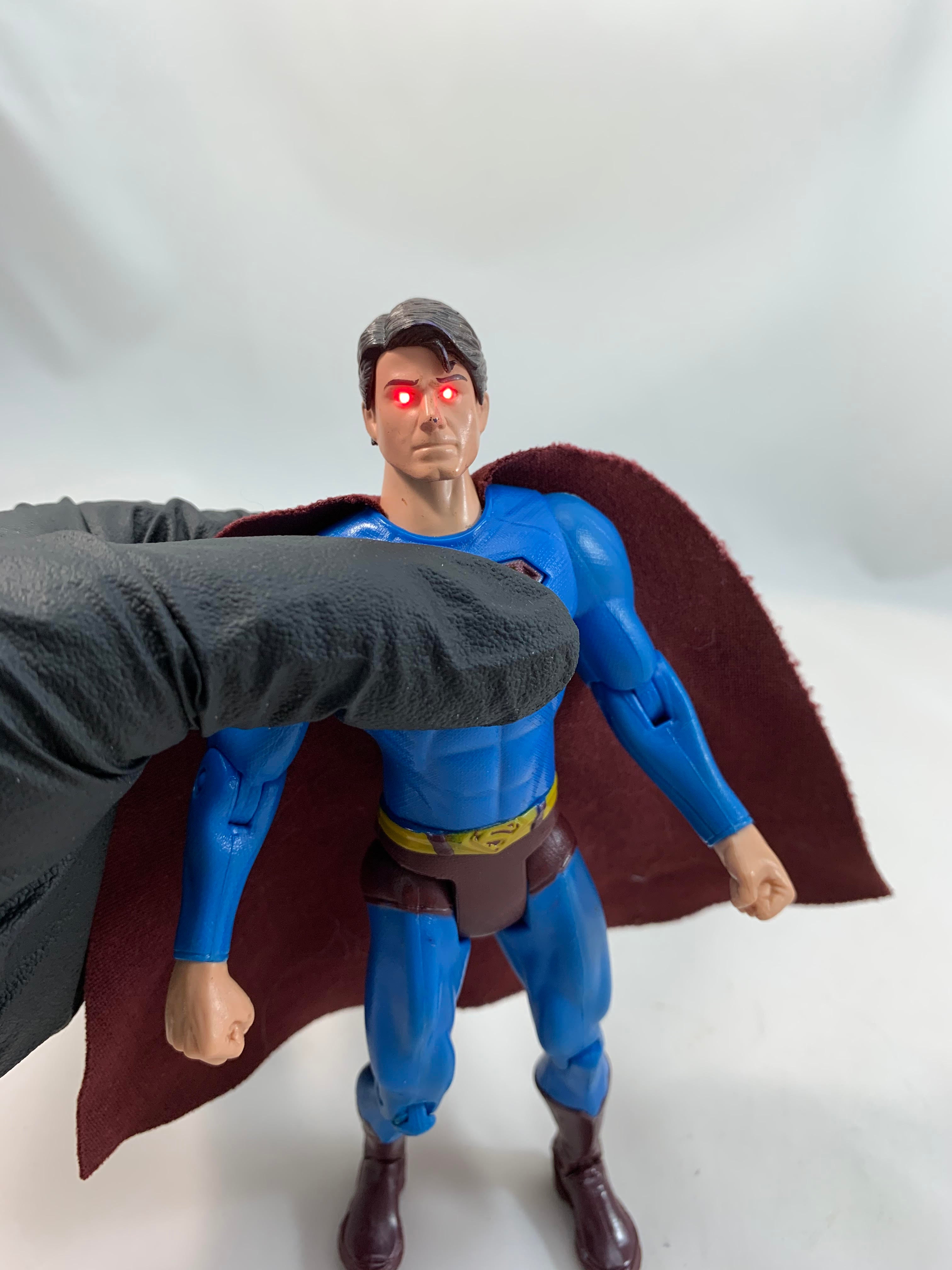 Superman best sale returns figure