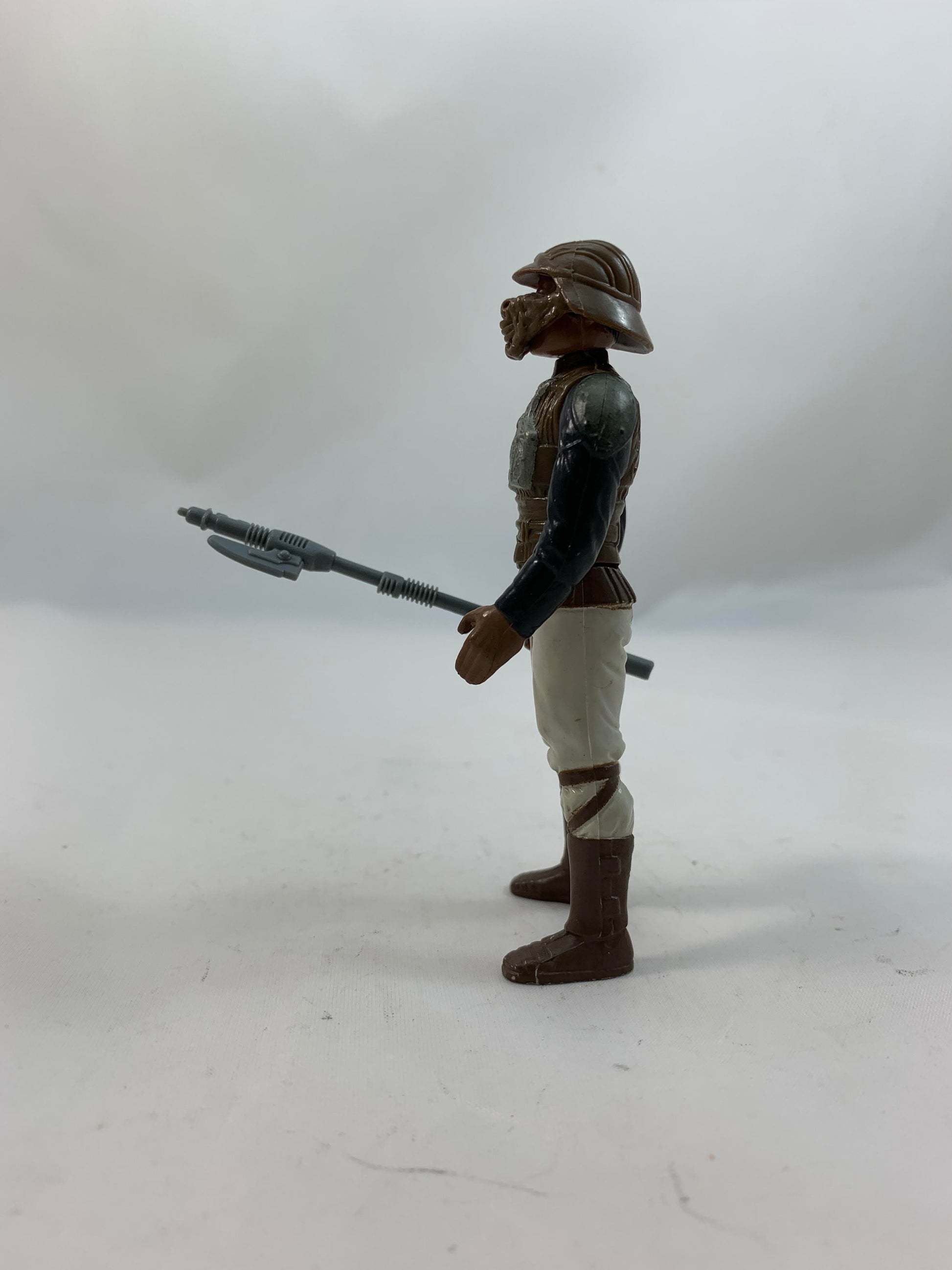 Kenner Vintage Star Wars: ROTJ Lando Calrissian Skiff Guard Disguise 100% Original with accessories and weapons COO LFL 1982 - Loose
