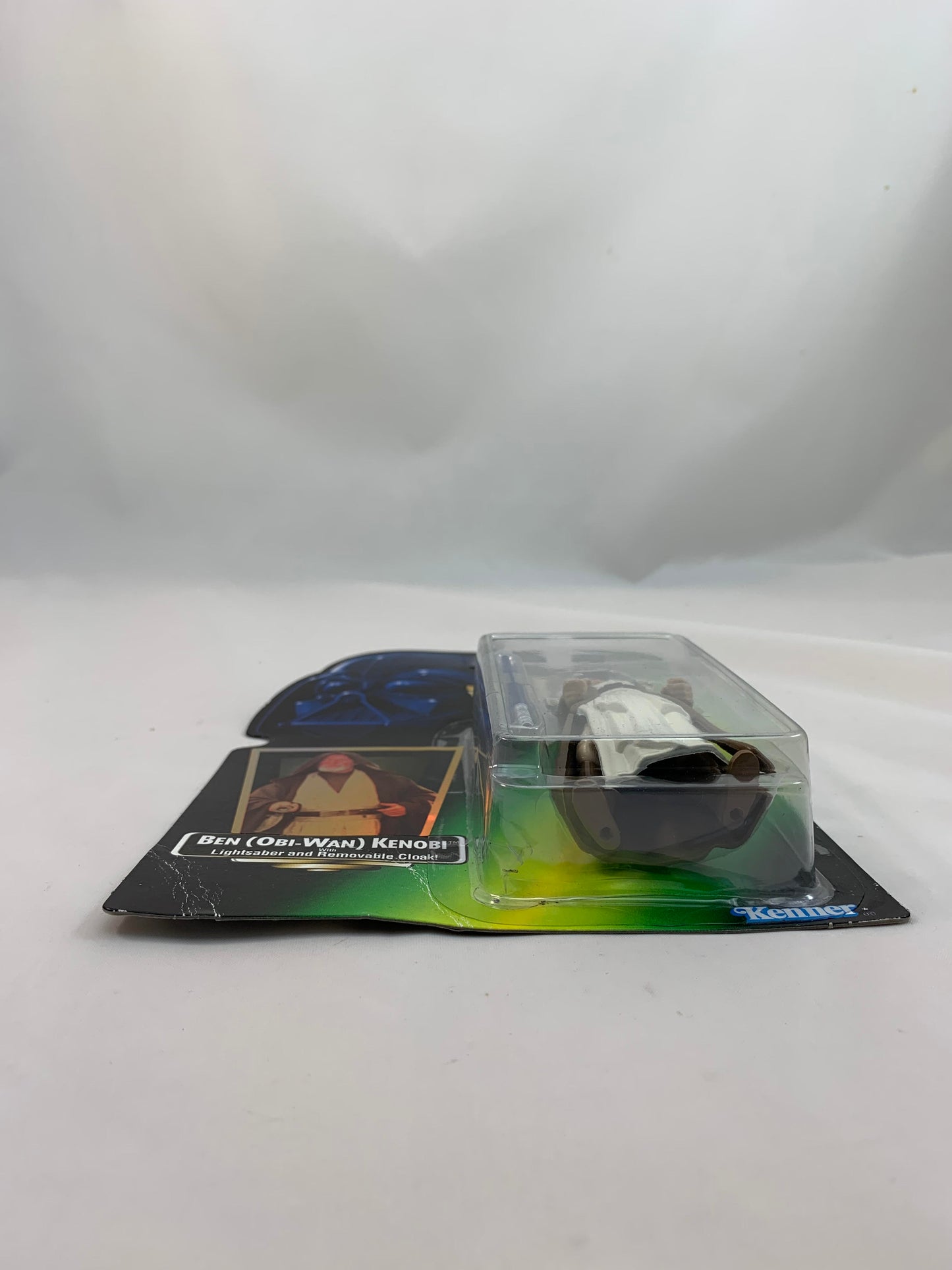 Kenner Hasbro Star Wars Power Of The Force 2 Green Card HOLOGRAM Ben (Obi Wan) Kenobi with Lightsaber and Removable Cape - MOC